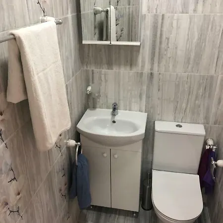 Apartment Centre *